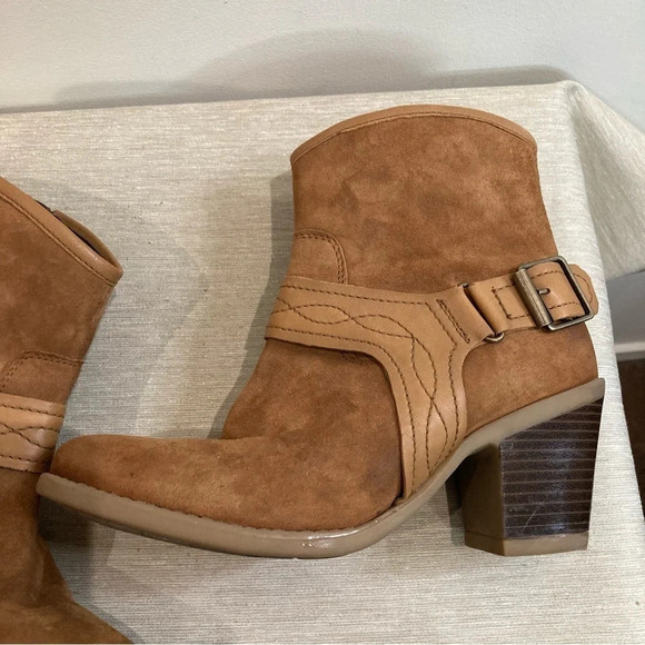 EARTH Sz 6.5 Lina  Arlington Western Style Leather Stacked Heel Ankle Boots - Picture 5 of 12